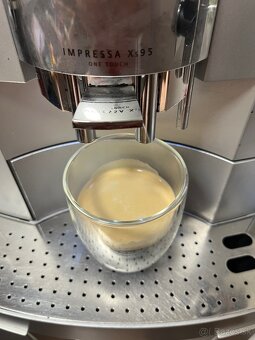 Kávovar Jura XS95 - 8