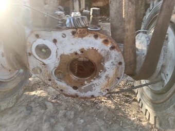 Desta kolesá z náboje, náprava - 8