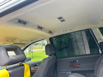 VW Sharan - 8