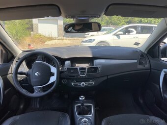 predam / vymenim. renault laguna 3 2010 2,0 nafta - 8