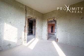 Rodinný dom v Ruskove s veľkým potenciálom - 8
