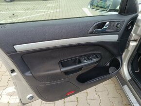 Škoda Octavia Scout 2,0tdi, r.v.6/2007, 4x4, bez korozie - 8