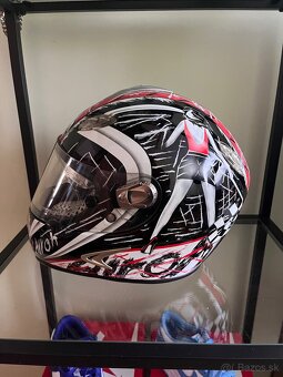 Prilba na motorku airoh - 8