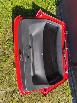 VW Golf 7 VII hatchback kufrove dvere 5G0 zadny naraznik - 8