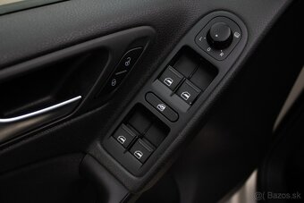 Volkswagen Golf 1.2 TSI Trendline 2011 - 8