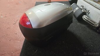 Moto Kufor + Montážna platňa + 2x kľúč - 8