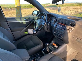 Volkswagen Tiguan 2.0 TDi R-line - 8