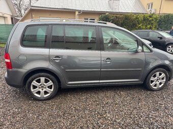 VOLKSWAGEN TOURAN 2.0 TDI 103KW DSG AUTOMAT - 8