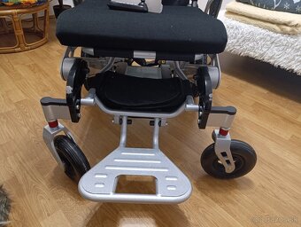 Elektrický invalidný vozík - 8