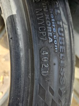 255/40 r19 letné - 8
