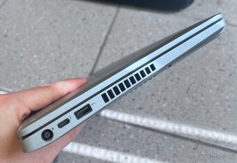 Dell Latitude 5410 / i5 10gen / 16GB RAM / 256GB NVME / 14" - 8