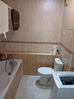 1-izbovy byt 37m2 pri OC Aupark s loggiou - 8