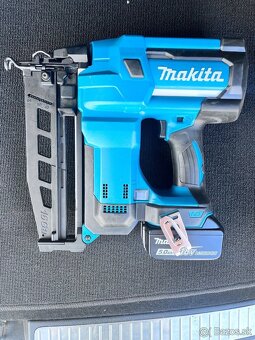 Predám makita DBN 600 RTJ - 8