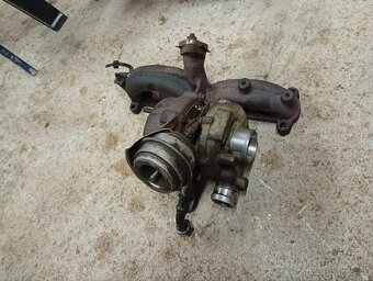 Predám náhradné diely na golf 4 - 8