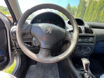 Peugeot 206 1.1 benzín - 8