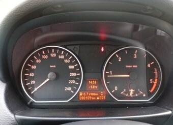 Bmw 118D / 2008 / 105kw - 8