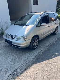 Vw sharan 81kw 7 miestny - 8