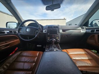 Volkswagen Touareg 7L 5.0 TDI V10 - 8