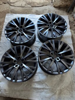 Nové alu kola originál škoda ANTARES R18 5X112 - 8