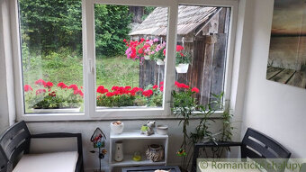 Vidiecka usadlosť s možnosťou podnikania – bývanie, agrotu - 8