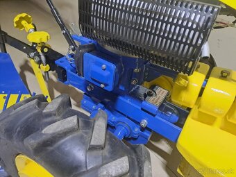 Predám malotraktor AGZAT - 8