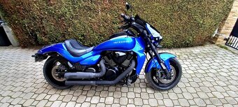 Suzuki INTRUDER VZR 1800 R BOSS - 8