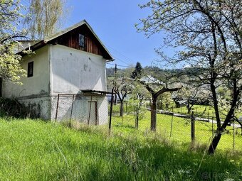 Dom na hranici Hronca a Valaskej, ktorý čaká na nový začiato - 8