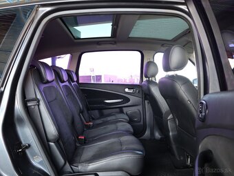 Ford S-Max Titanium - 8