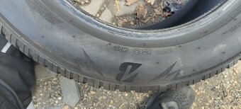 Zimné Bridgestone Blizzak 235/55/17 103V - 8