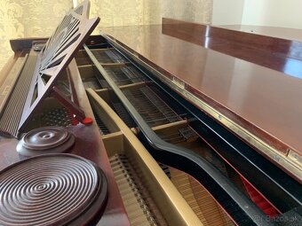 Krídlo Koch & Korselh - 8