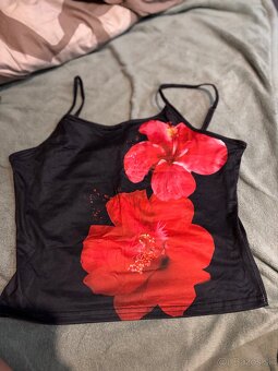 Dámske oblečenie - 8