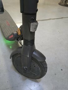 Predám Kolobežku Segway Ninebot KickScooter E2 E - 8