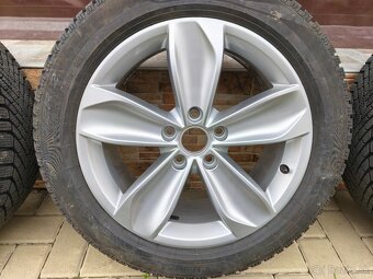Zimná sada VW Istanbul 5x112 R17 s pneu Pirelli 215/55 R17 - 8