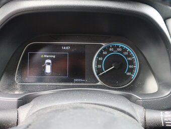 Nissan Leaf r.2020 90kW, odpočet DPH, cena len 11.999€ + DPH - 8