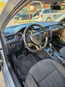 Škoda Octavia 1.6 TDI Style DSG - 8