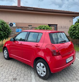 Suzuki swift - 8