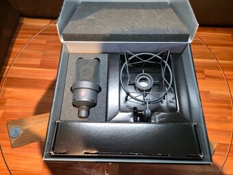 Neumann TLM 103 s originálnym pavúkom - 8