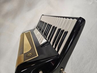 akordeon Hohner Lucia IV 96b - 8