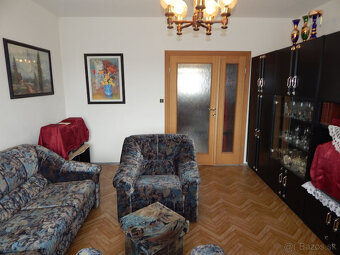 SPEKTRUM REALITY- Na Predaj 3-izbový byt, 72 m2 s loggiou, P - 8