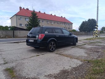 Opel Astra H 1.9 CDTI 110kw - 8