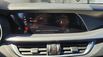Stelvio Q4 280HP - 8