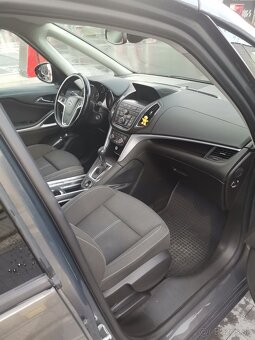 Predám pekný Opel zafira C / CDTI 125KW - 8
