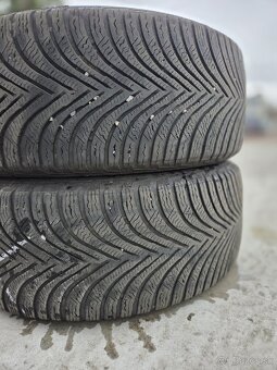 Michelin alpin 5 215/55r17 zimna - 8