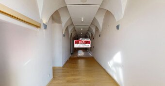 (544m²) MEŠTIANSKY DOM V CENTRE SNV - 8