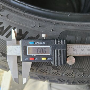 Pneumatiky 275/50 R 21 celorocne - 8