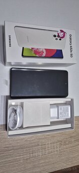 predám samsung Galaxy A10, Galaxy A52s 5G, Galaxy A12 - 8