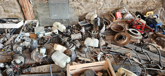 Suzuki Samurai - 1,3 náhradné diely - 8