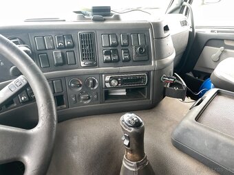 Volvo fm 300 - 8