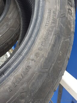 Zánovné zimné pneu 225/55R17C - 8
