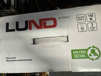 Odšťavňovač ovocia a zeleniny LUND - 8